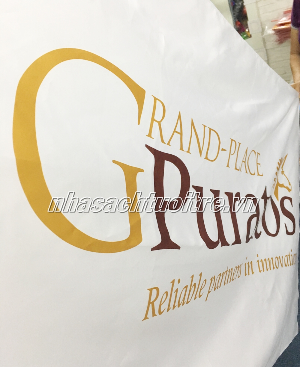 PURATOS GRAND-PLACE PURATOS GRAND-PLACE