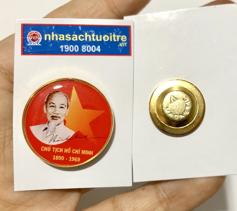 Huy Hiệu Tròn Mạ Vàng Huy Hiệu Tròn Mạ Vàng