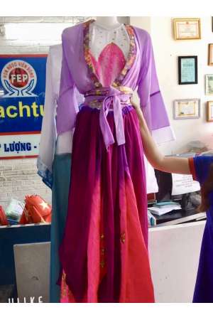 Cổ Trang Hoa Sen Váy Tím